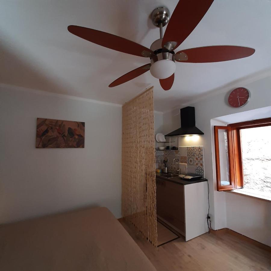 Apartamento A Casa Di Carla Sonnino Exterior foto